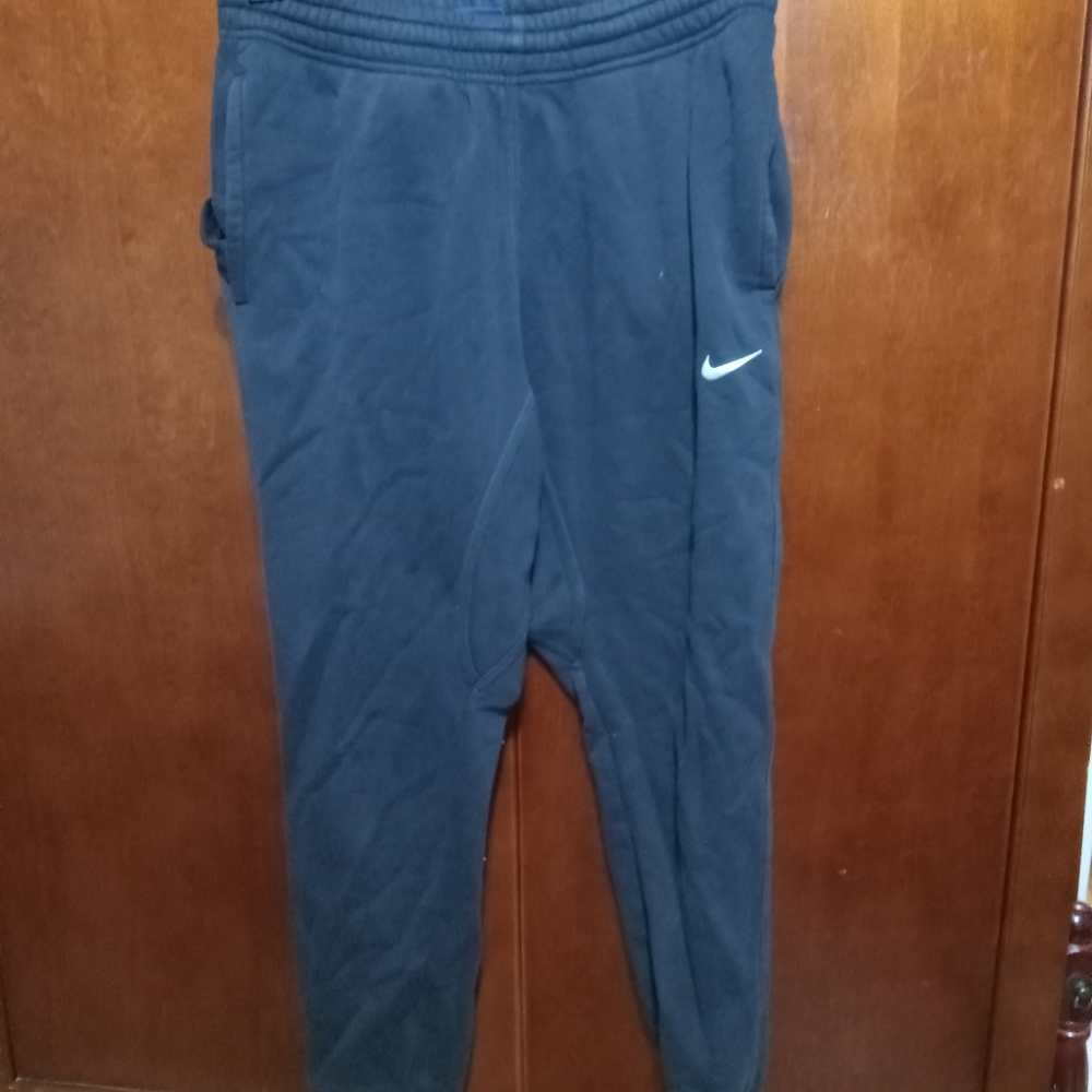 Men's Black Nike SweatPants (Large)
